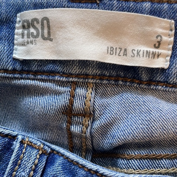 RSQ distressed jeans women’s - Picture 4 of 16